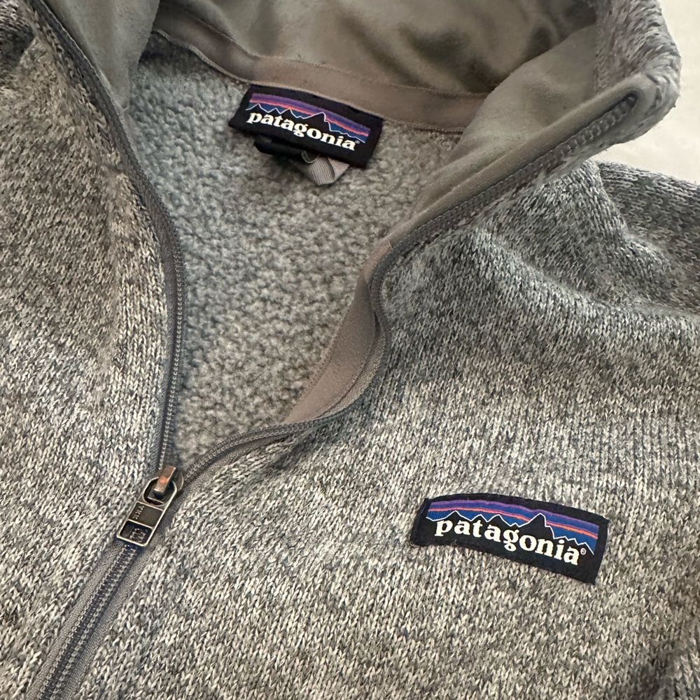 Women’s small patagonia please zip up jacket